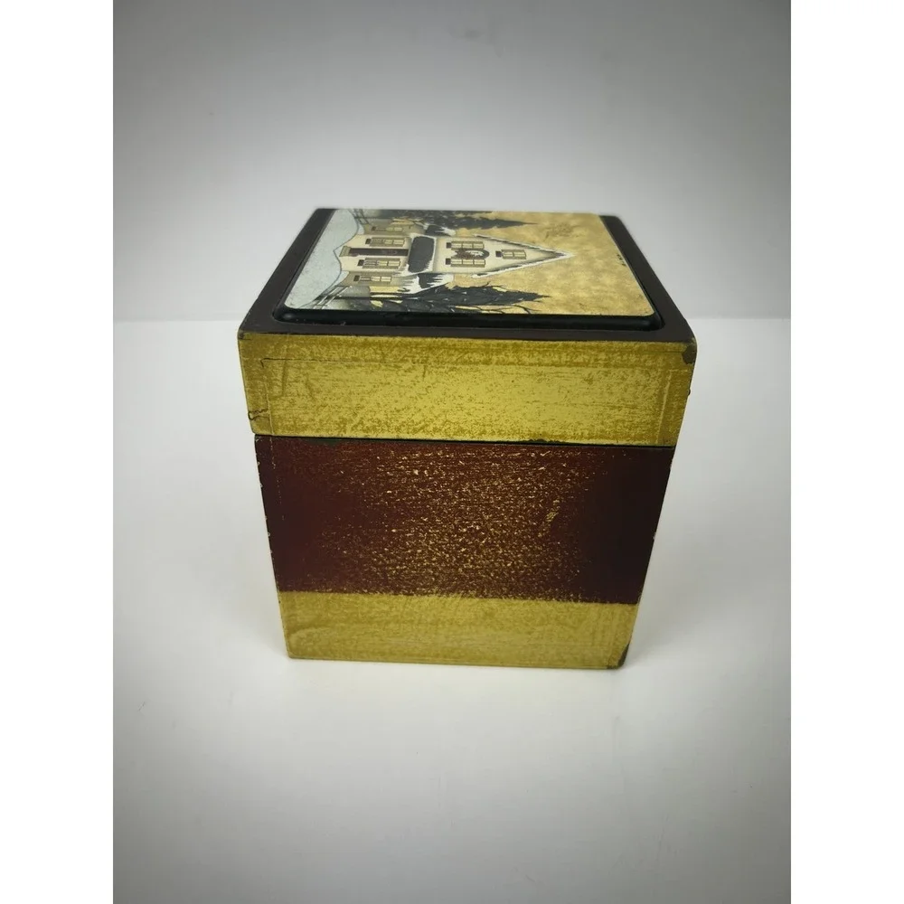 Crazy Mountain Exclusive Designs WINTER GREETINGS Wooden Box & 6 Coasters